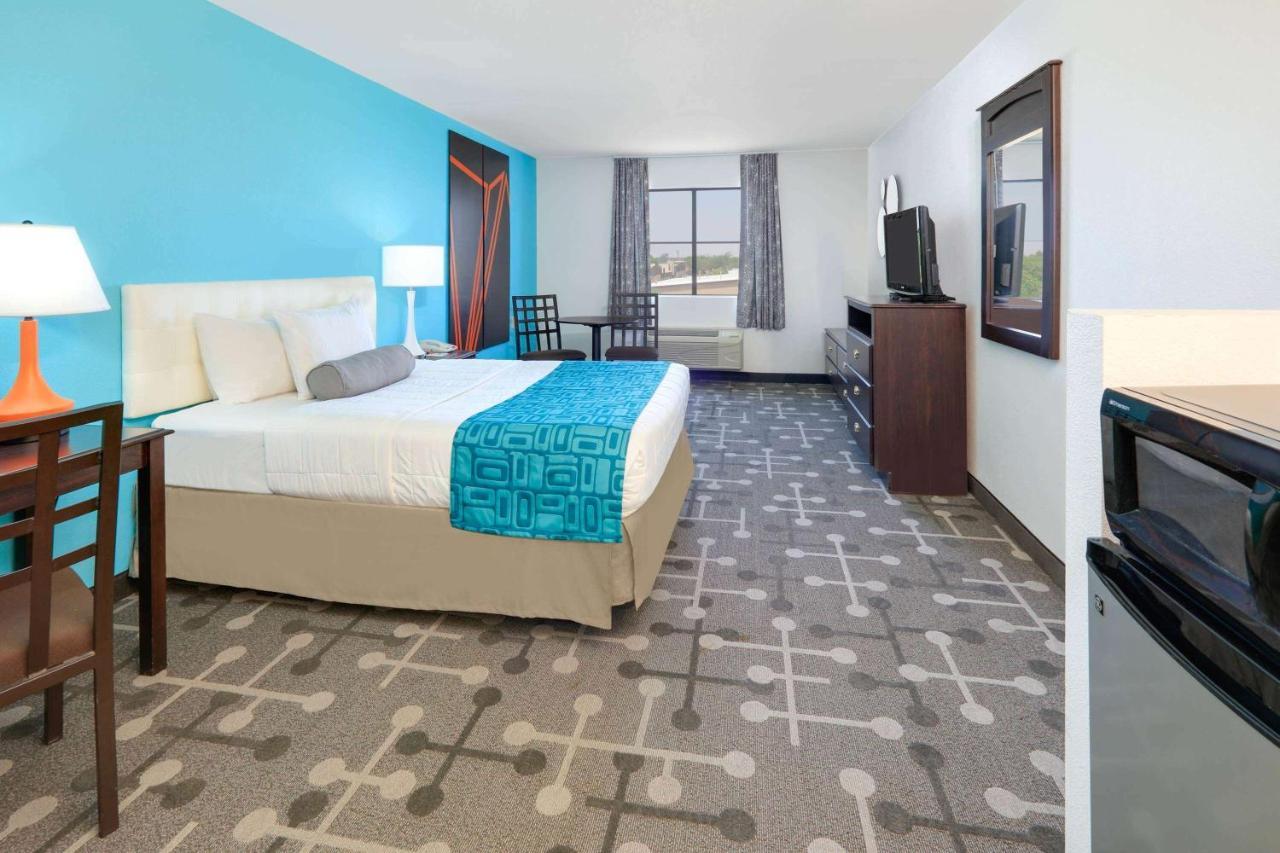 Howard Johnson By Wyndham Lubbock Tx Dış mekan fotoğraf